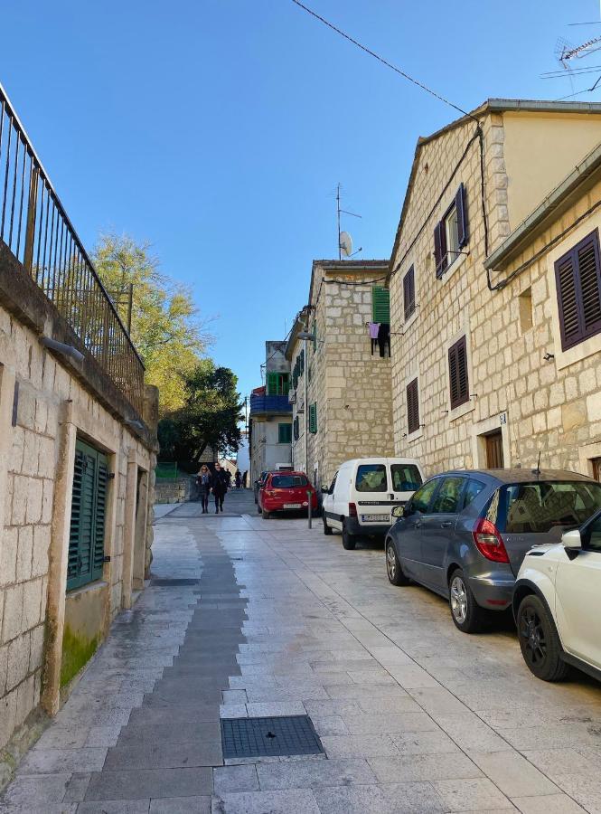 En-Suite Iris On Rokova Street - 5 Min Walk To The Old Town Of Split Dış mekan fotoğraf